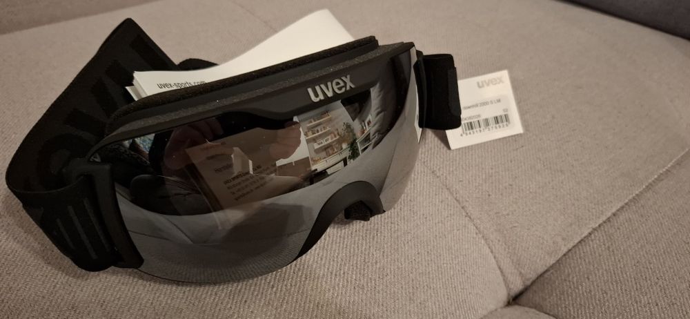 UVEX downhill 2000