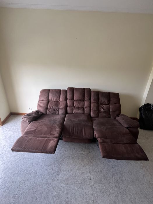 Sofá Reclinável - Castanho
