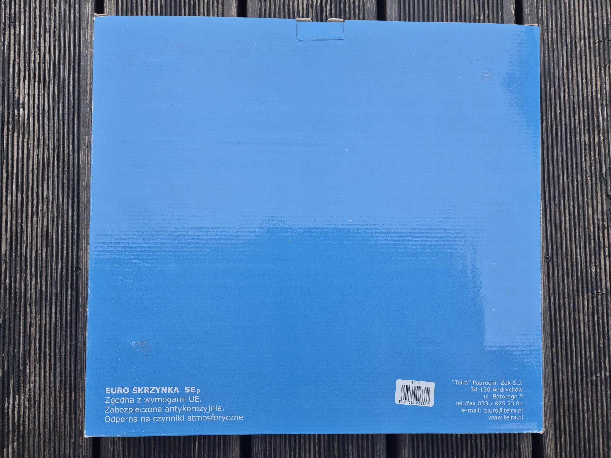 Nowa skrzynka na listy 37x34x6  stał nierdzewna.