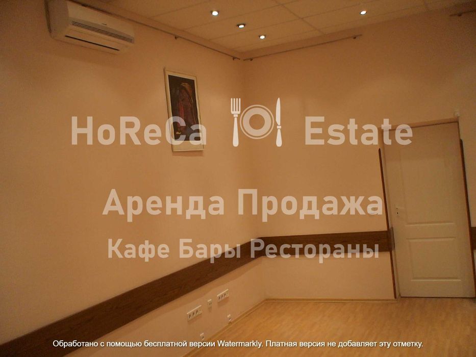 Аренда. Фасад. Коммерческое помещение.132м2.  Б. Житомирская.