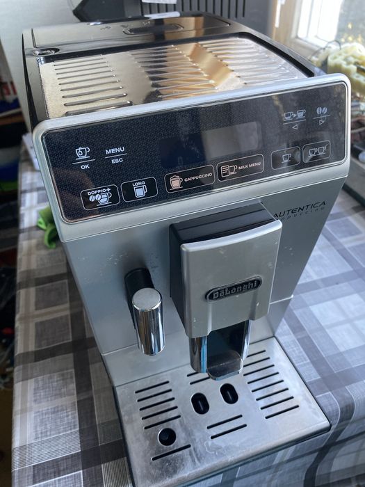 Кофемашина DeLonghi