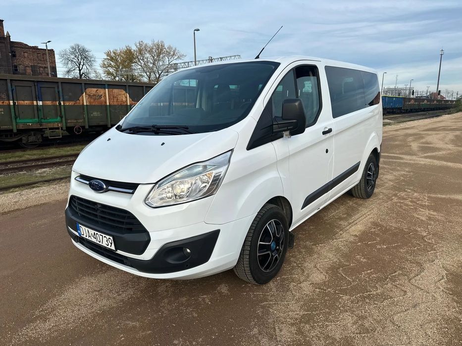 Ford Transit Custom Ford Transit Custom 9os. Stan perfekt 163tys przebiegu HAK