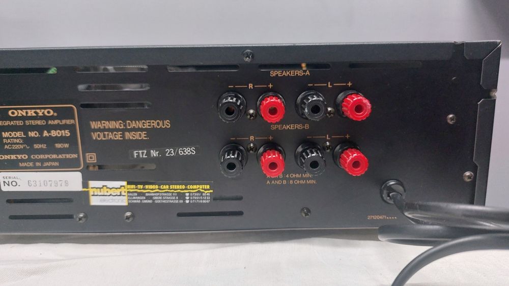 Onkyo A8015 підсилювач в чудовому стані