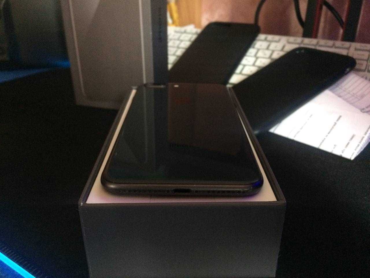 Iphone 8 plus 64gb