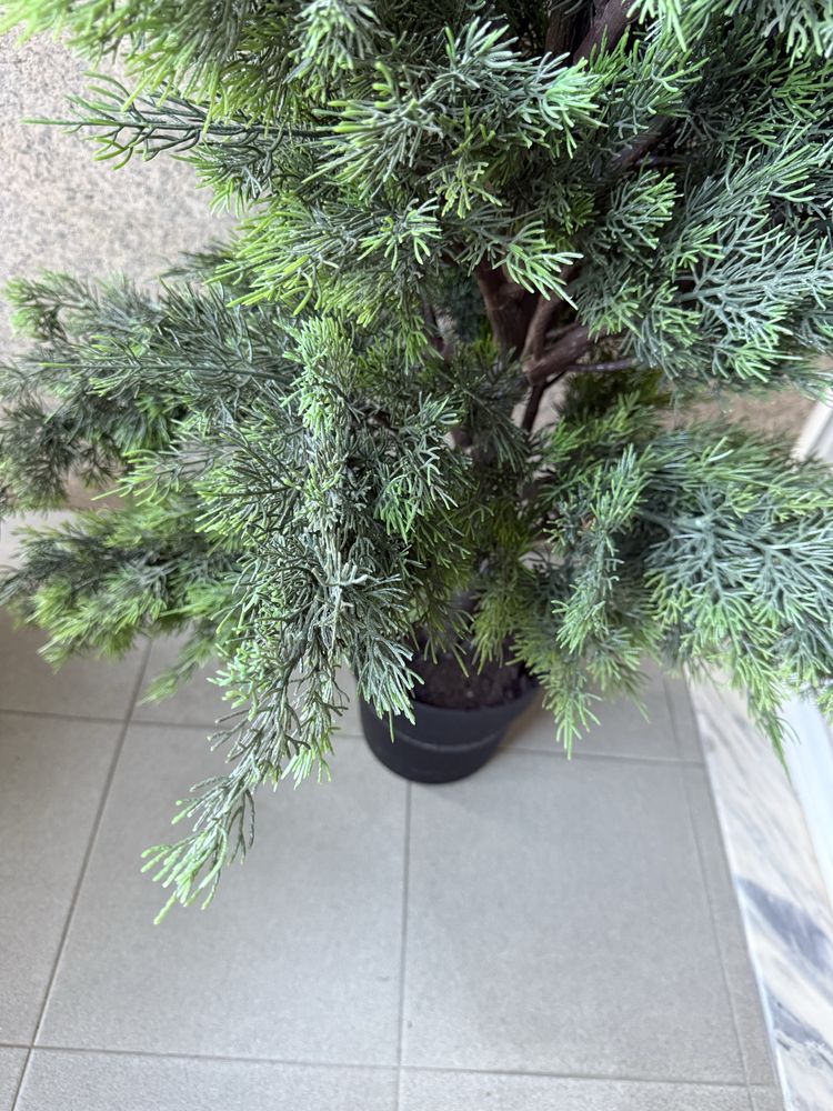 Cedro artificial Ikea
