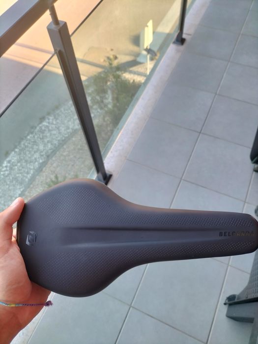 vendo selim Syncros belcarra novo
