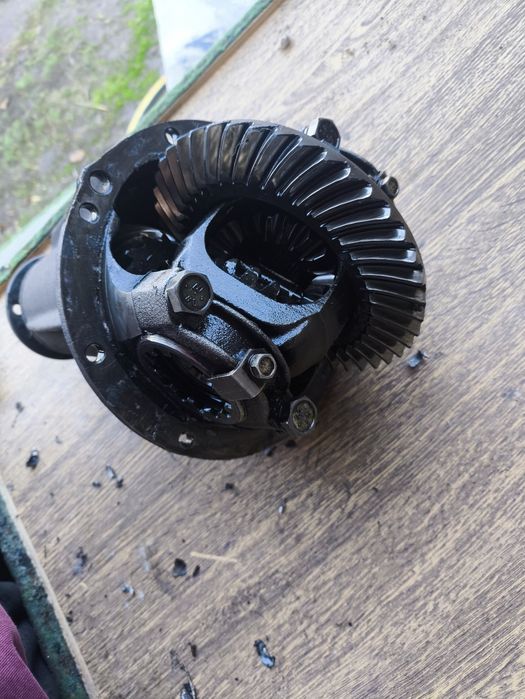 Продам редуктор 2106