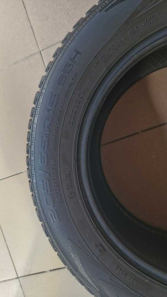 Opony Zimowe Nokian WR D4 205/65 R16
