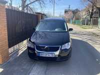 Продам Volkswagen Touran 2009 года 1.4TSI на механнике