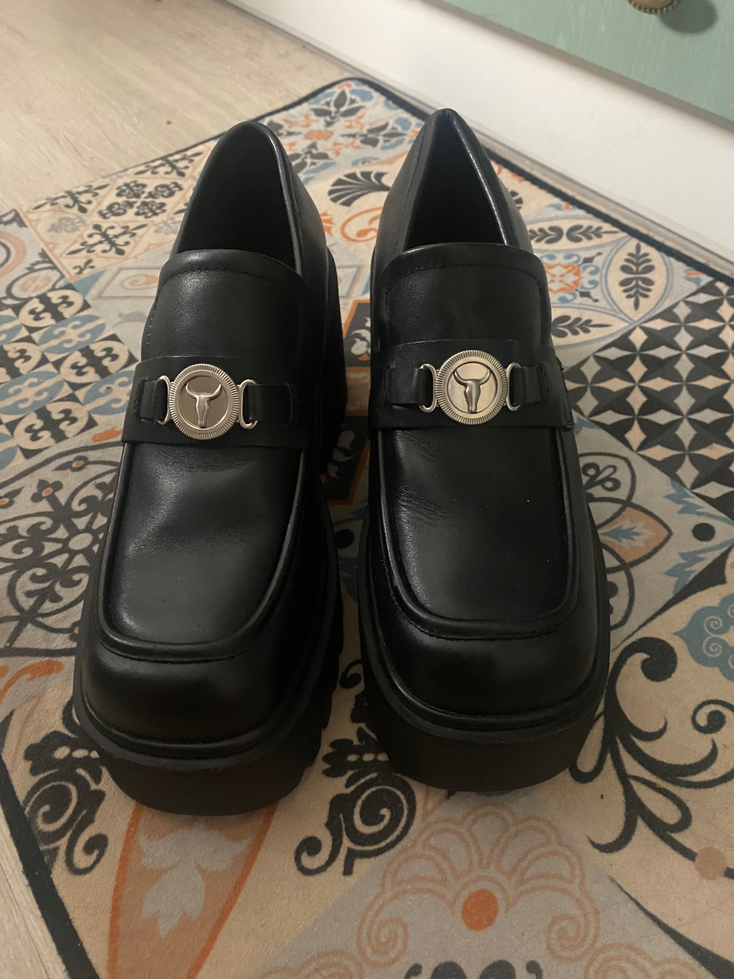 Windsor smith шкіряні лофери