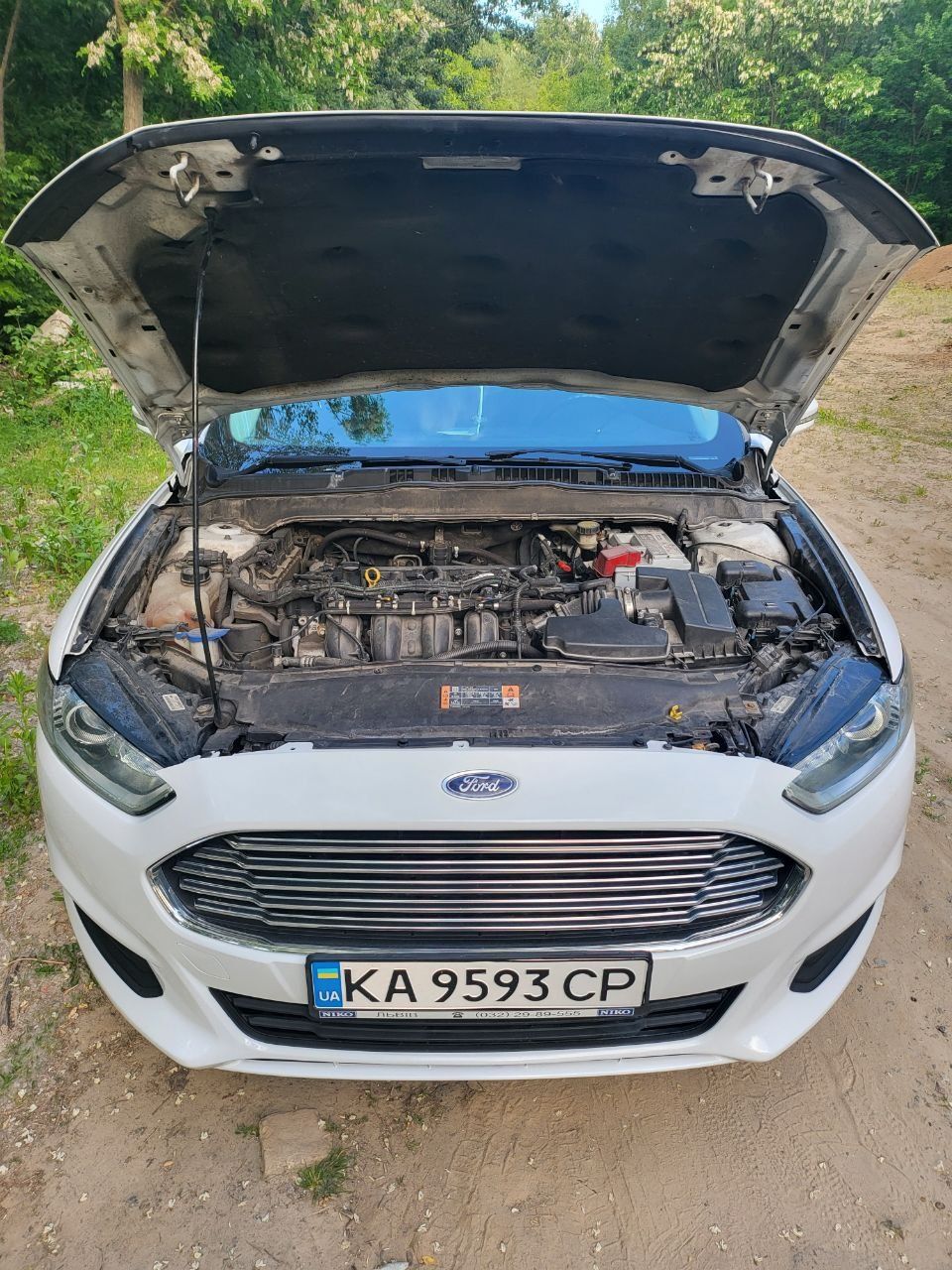 Ford Fusion SE 2016  2.5л