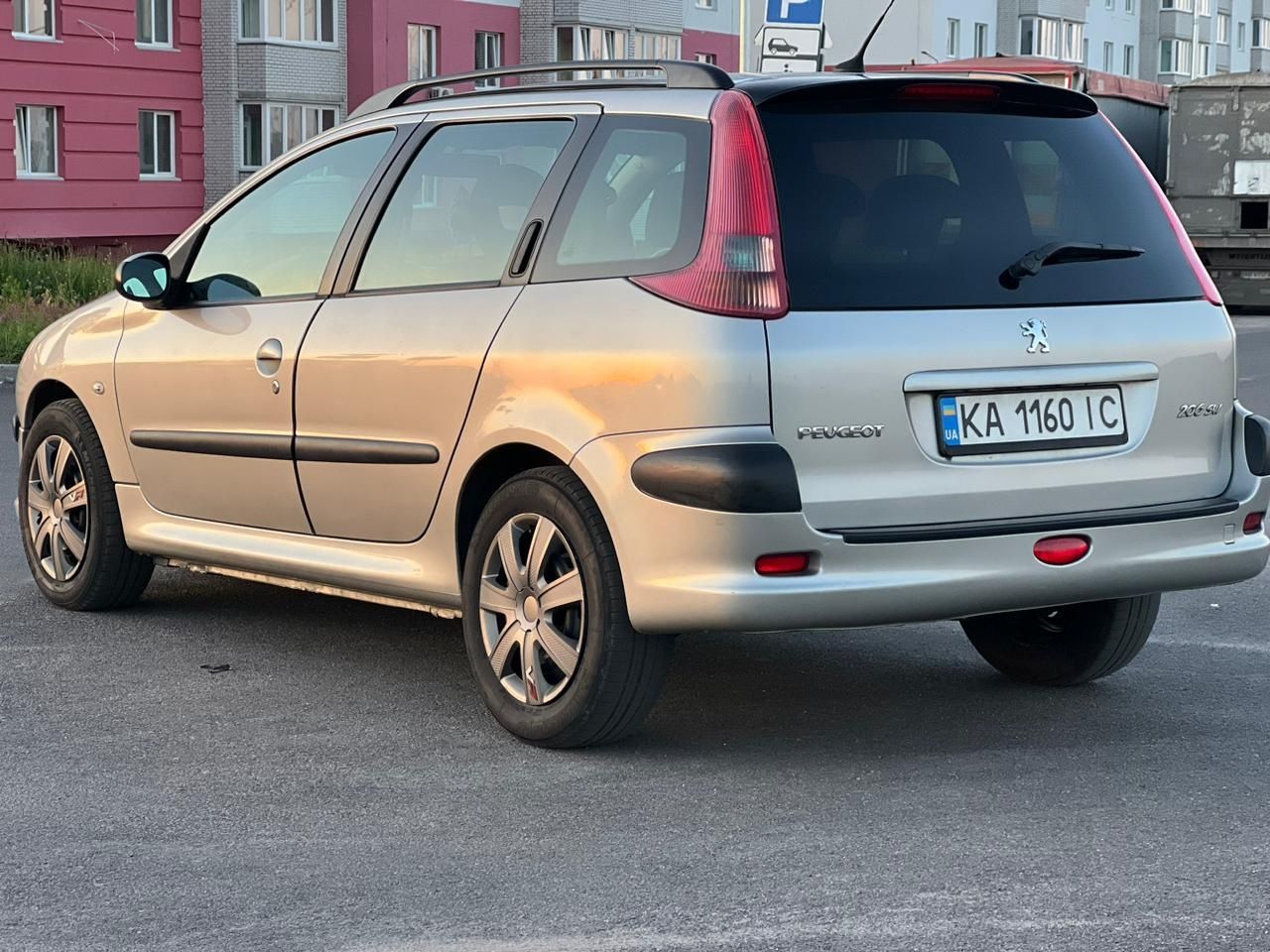 Peugeot 206 SW  137 тисяч пробіг