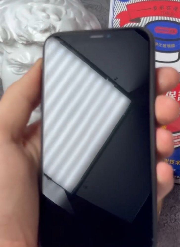 Продам Iphone XR/64GB