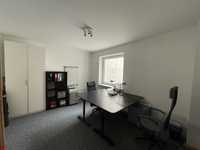 Pokój biurowy/  pomieszczenie w biurze