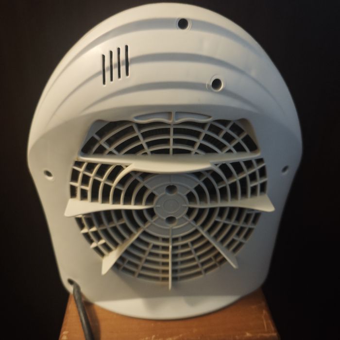 Aquecedor da marca delonghi