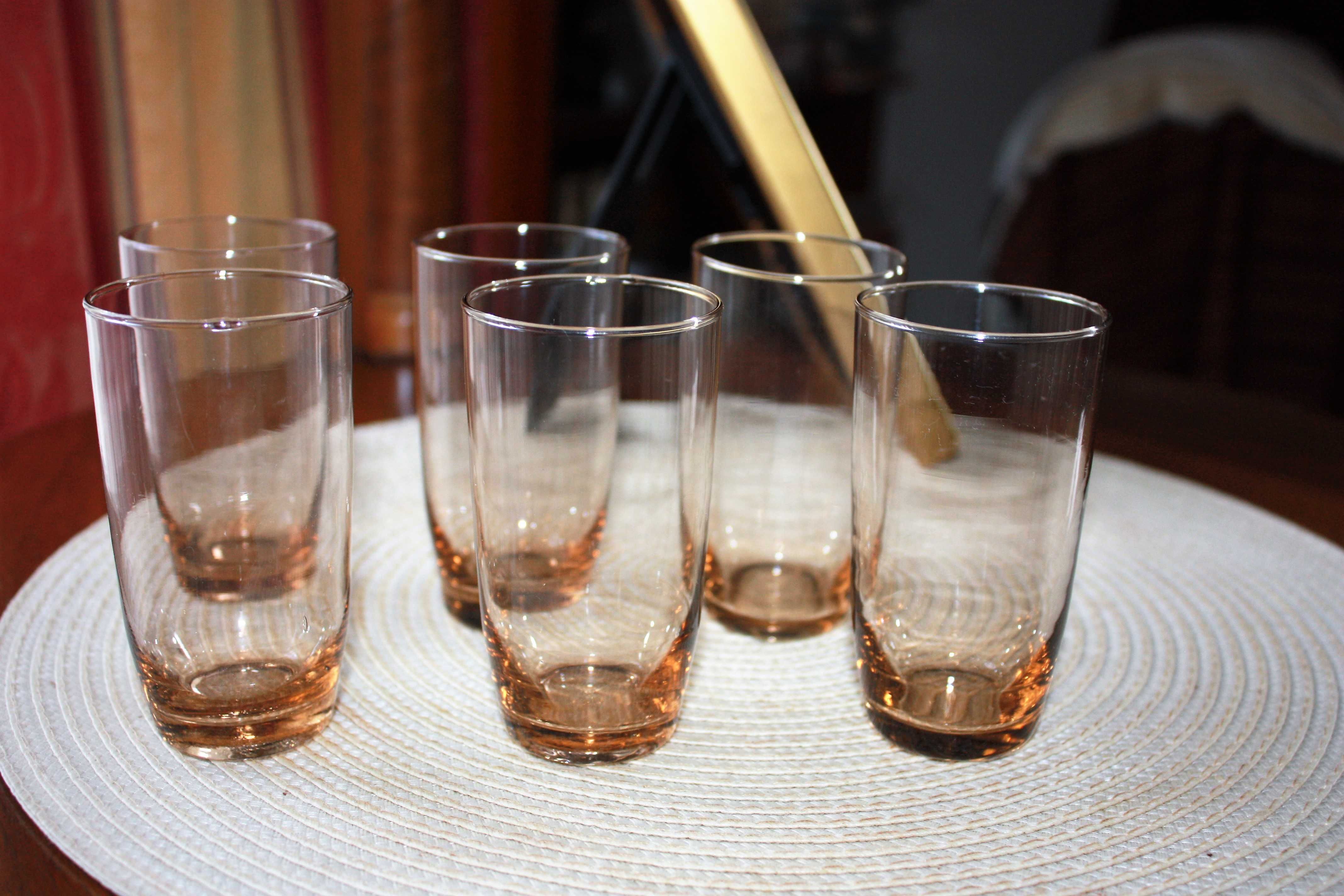 PRL - szkło użytkowe - 6 szklaneczek do napojów + 4 kieliszki