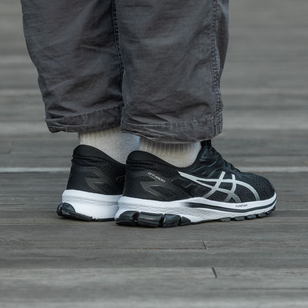 Кроссовки Asics Flytefoam Black White