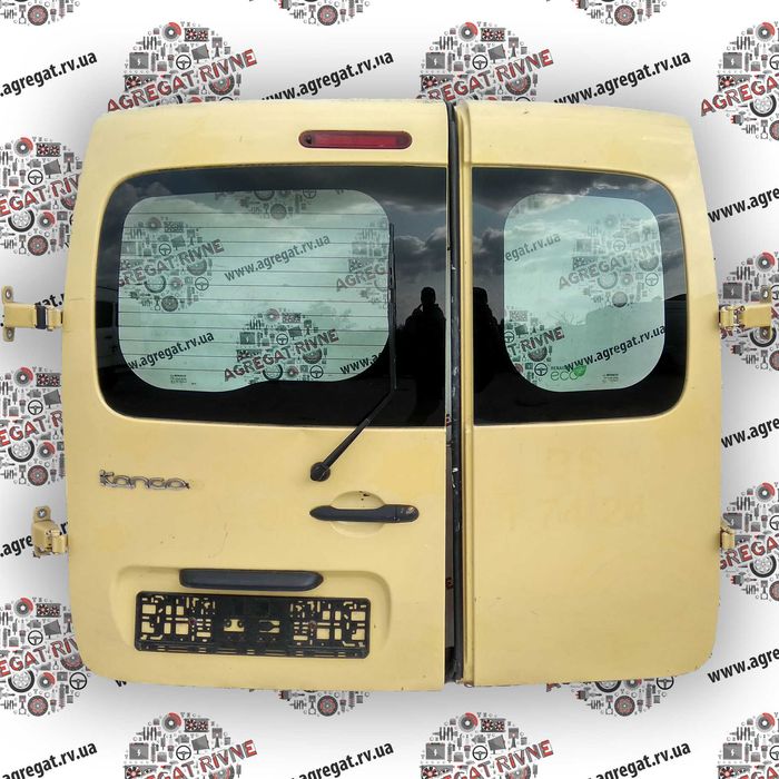 Двері задні дверь задняя Ляда Розпашонка Рено Кенго Renault Kangoo 2