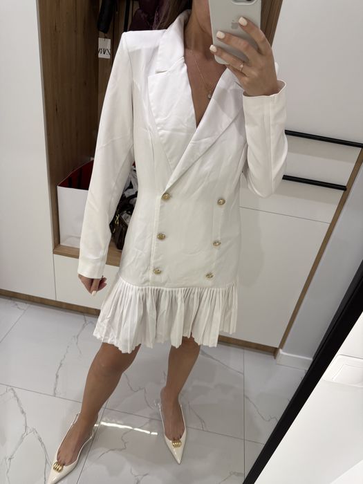 Сукня-жакет з костюмної тканини