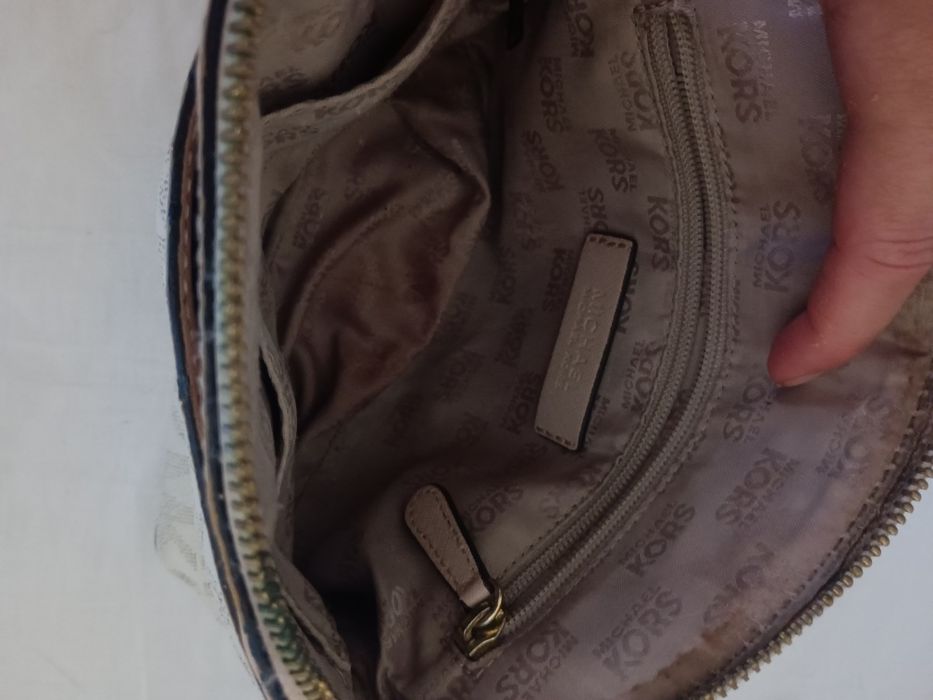 Mala Michael Kors