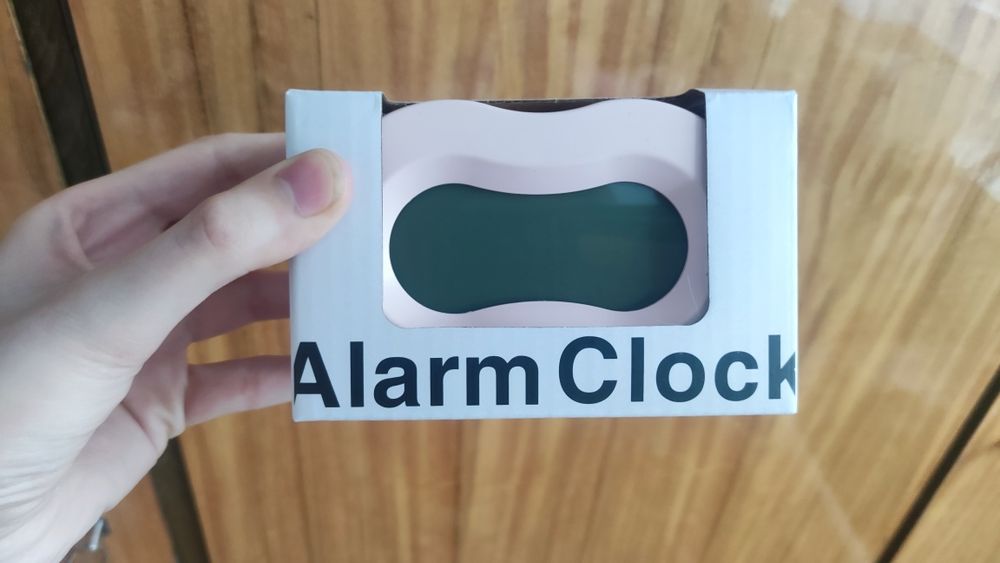 Zegar cyfrowy różowy