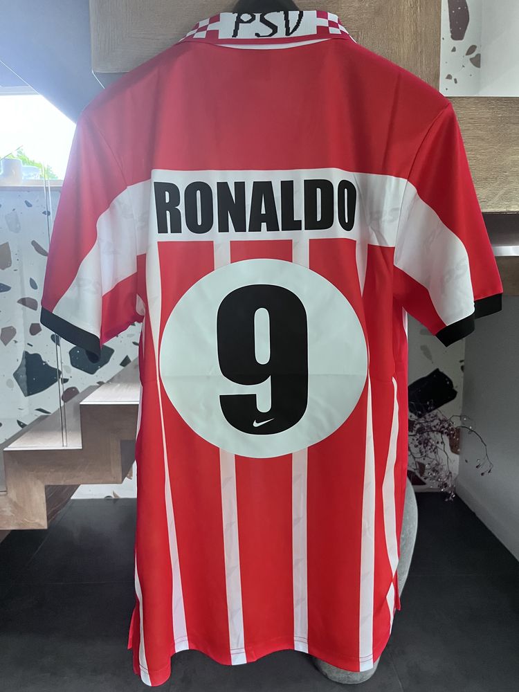 Koszulka PSV Eindhoven 1994/95 Ronaldo #9 – The Rise of Fenômeno