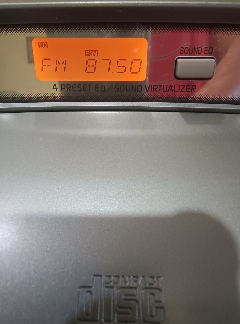 PANASONIC RX-D29 магнитола CD, FM, Tape., battery