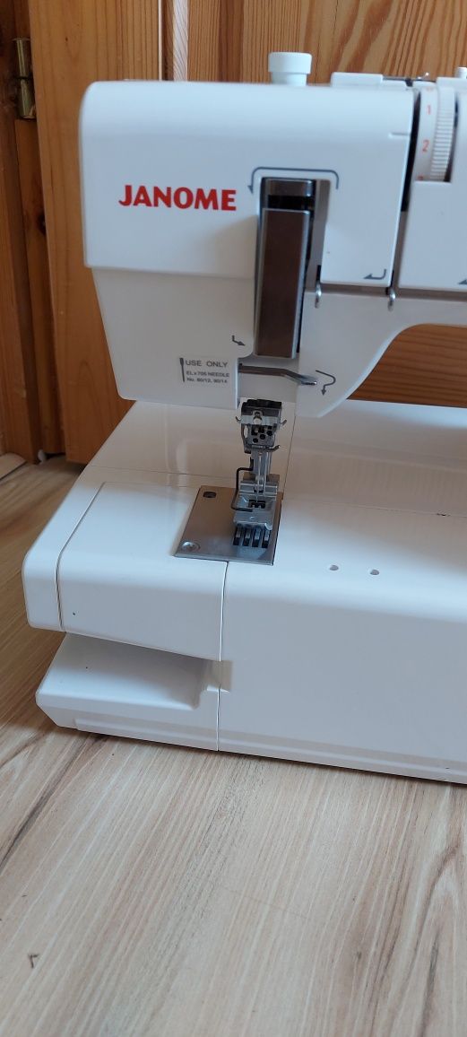 Coverlock Janome 2000CPX