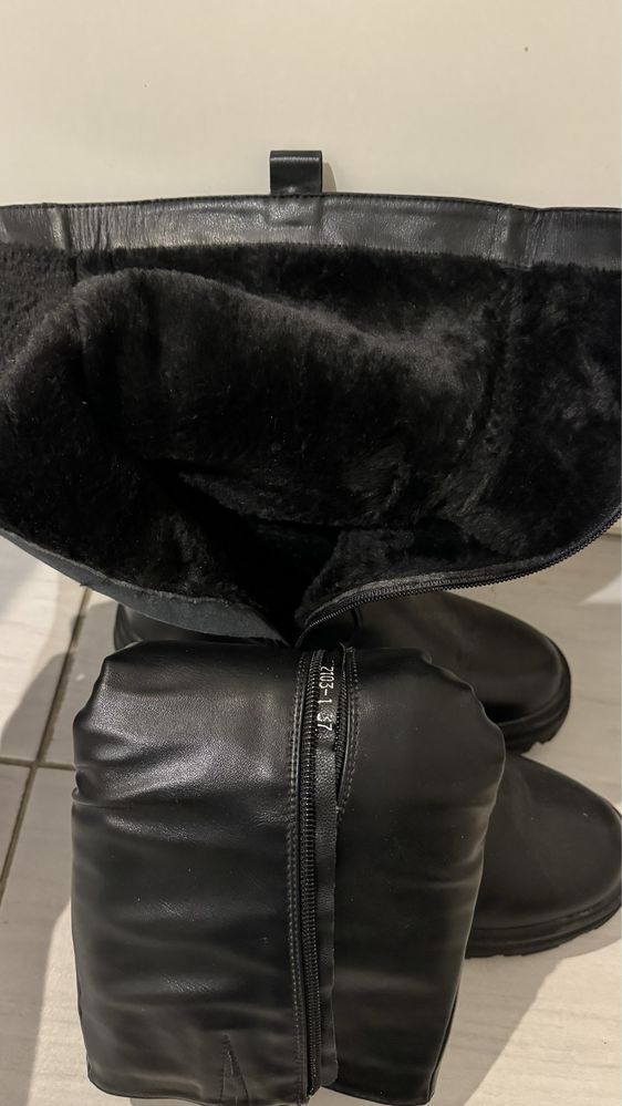 Buty damskie czarne  zimowe 37 rozmiar