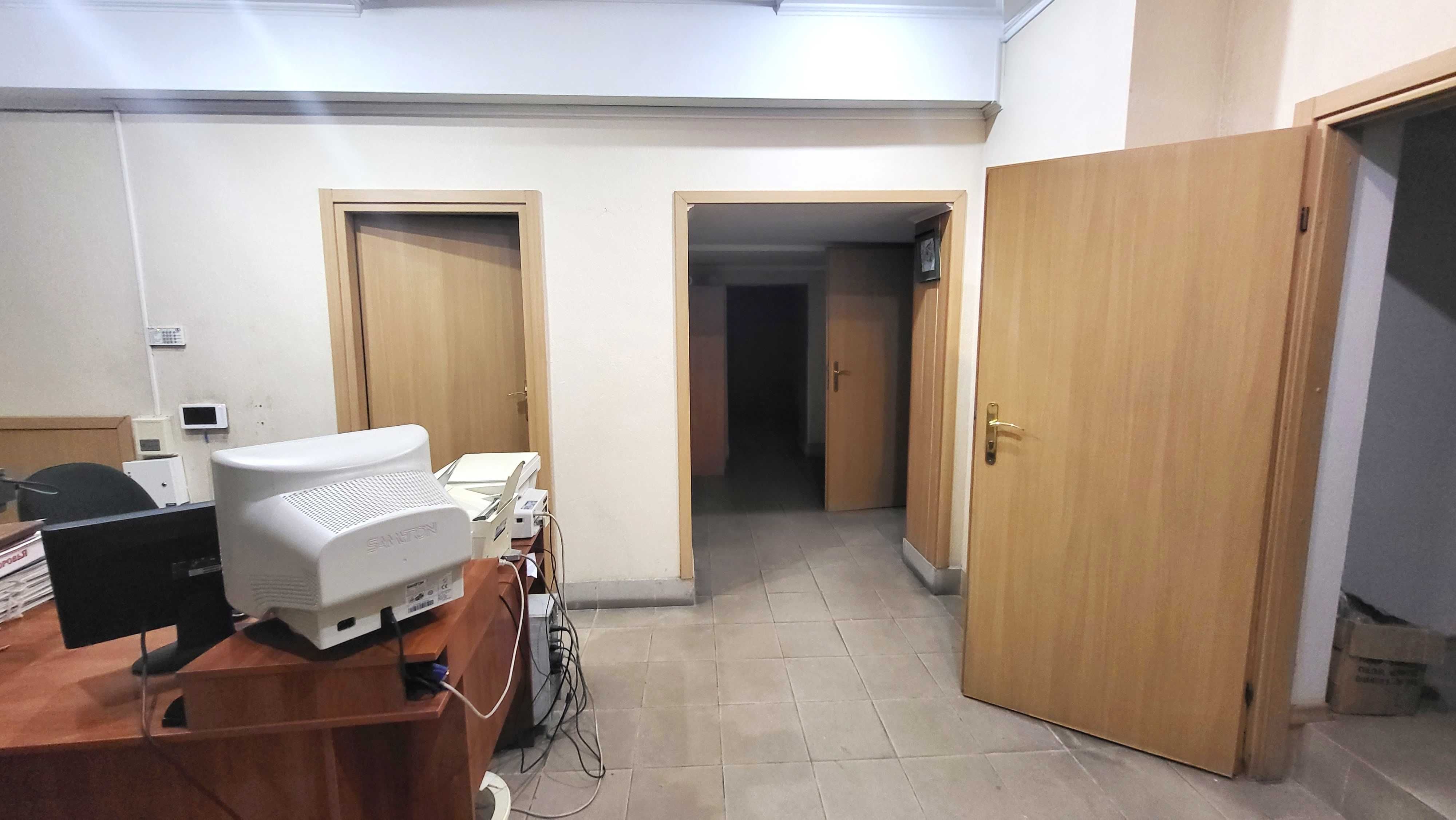 Продаж  приміщення ЧЕРВОНА ЛІНІЯ вул. Південно-Українська буд. 3