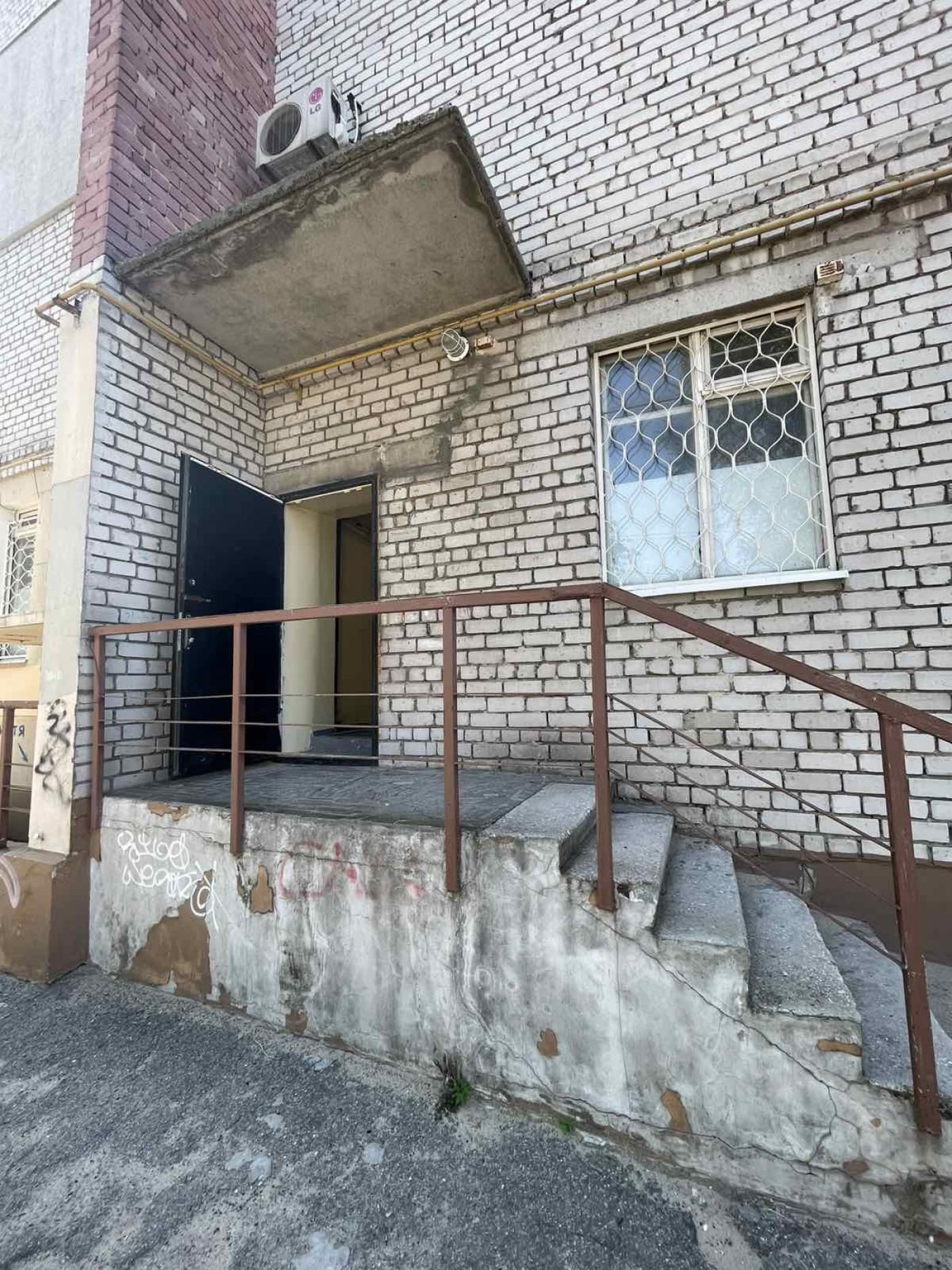 Оренда нежитлового приміщення в центрі Південного мікрорайону