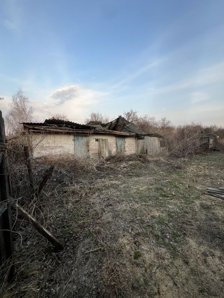 Продам будинок в селі недалеко від Чернігів