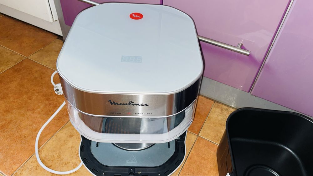 Продам мультипіч Moulinex EZ831GF0