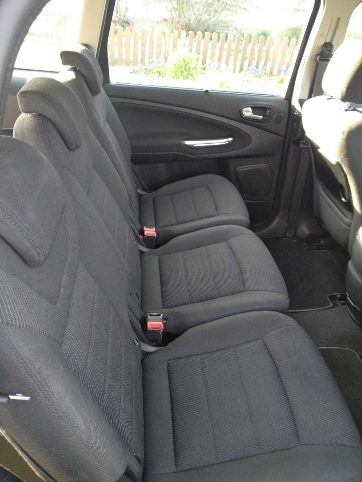 Ford S-MAX 2011 rok