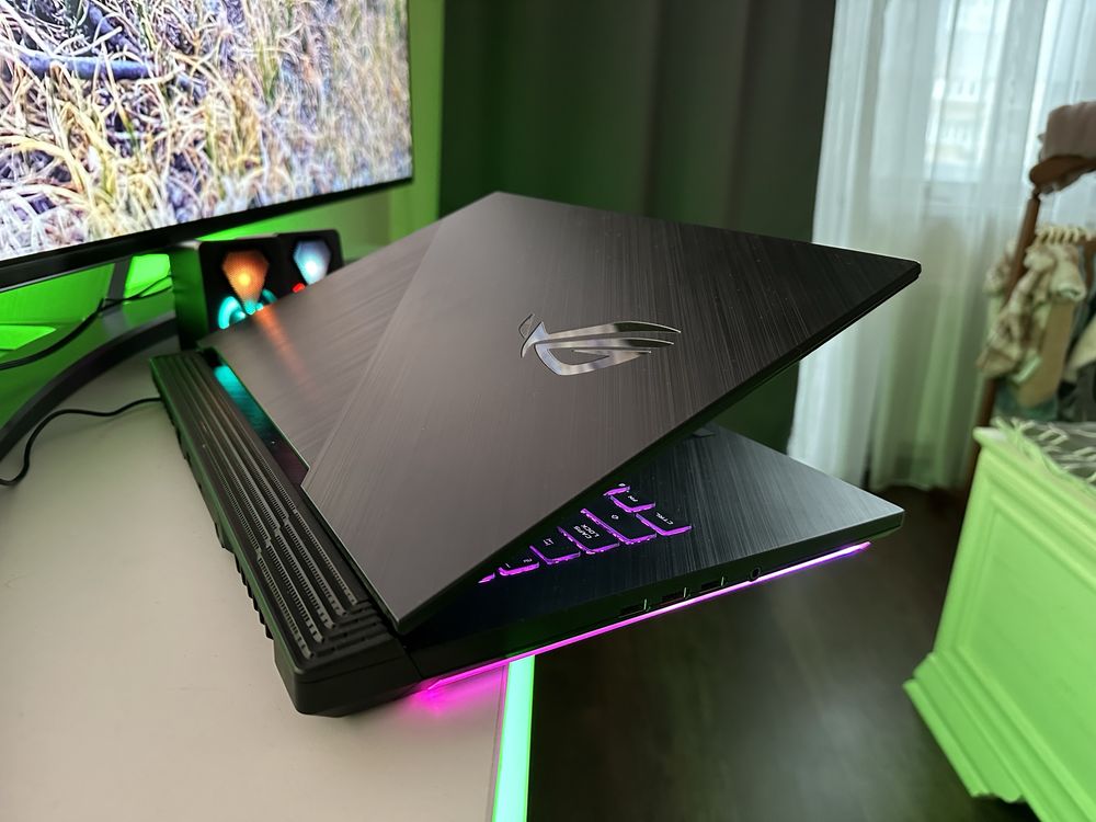 Ноутбук Игровой Как Новый ASUS Rog STRIX + Комплект Девайсов