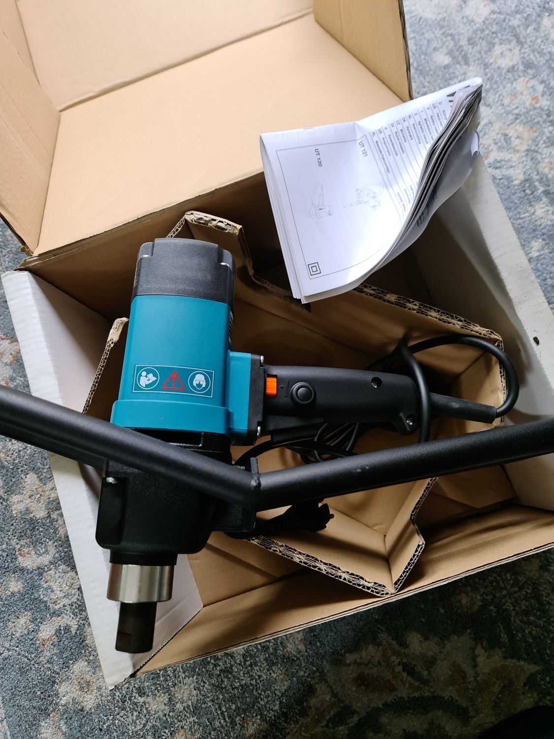 Mieszarka mieszadło 1150W makita UT120