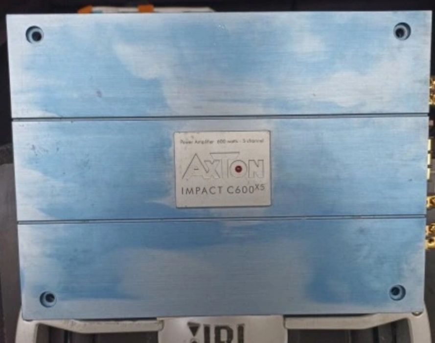 Zestaw Car Audio JBL subwoofer + wzmacniacz