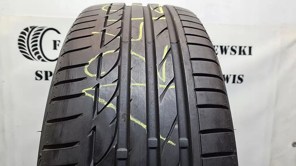 Bridgestone PotenzaS001, 235/45/19/7,5mmJakNowe1242