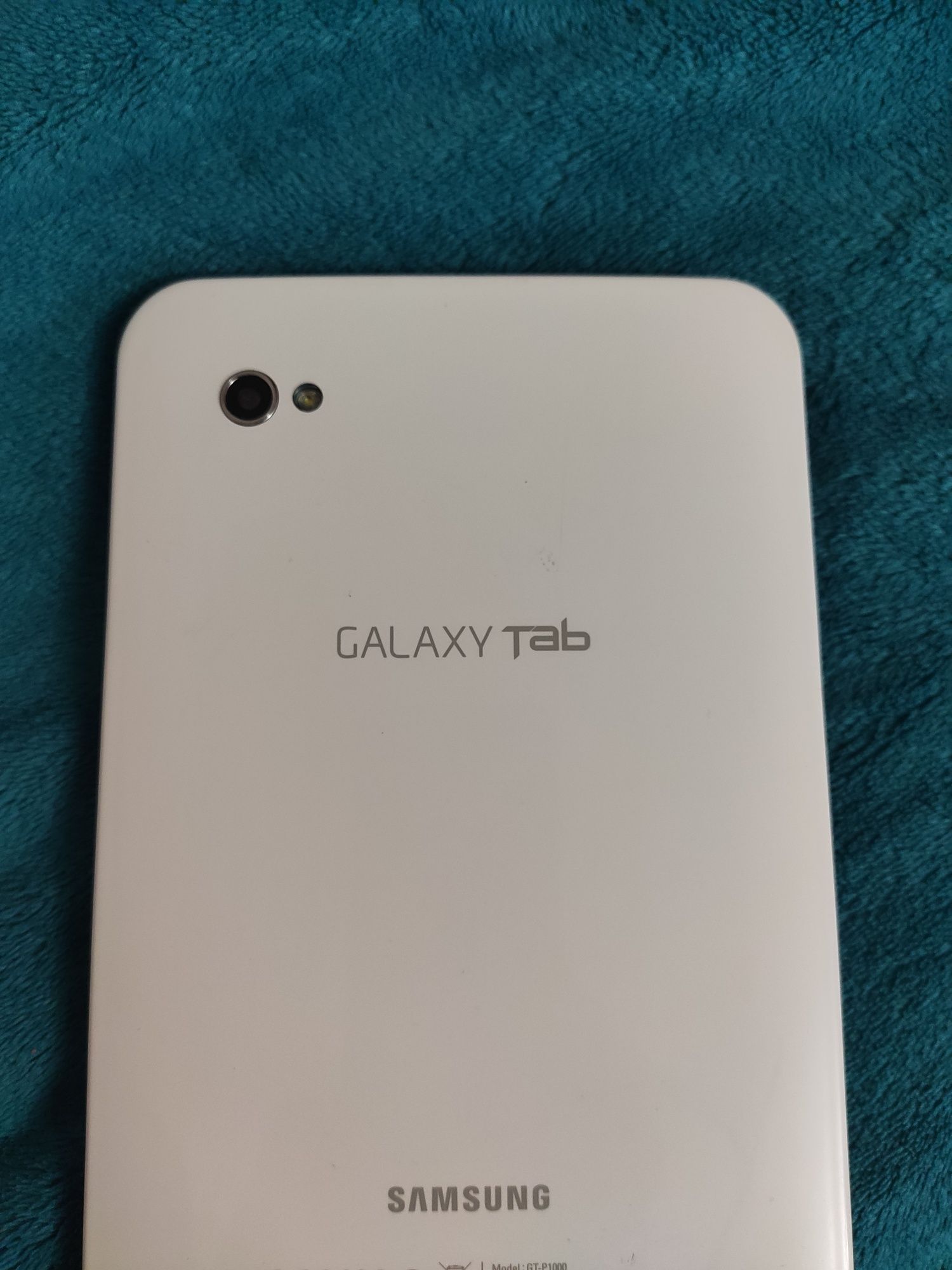 Продаю планшеты - Samsung galaxy Tab1 и LenovoА3000