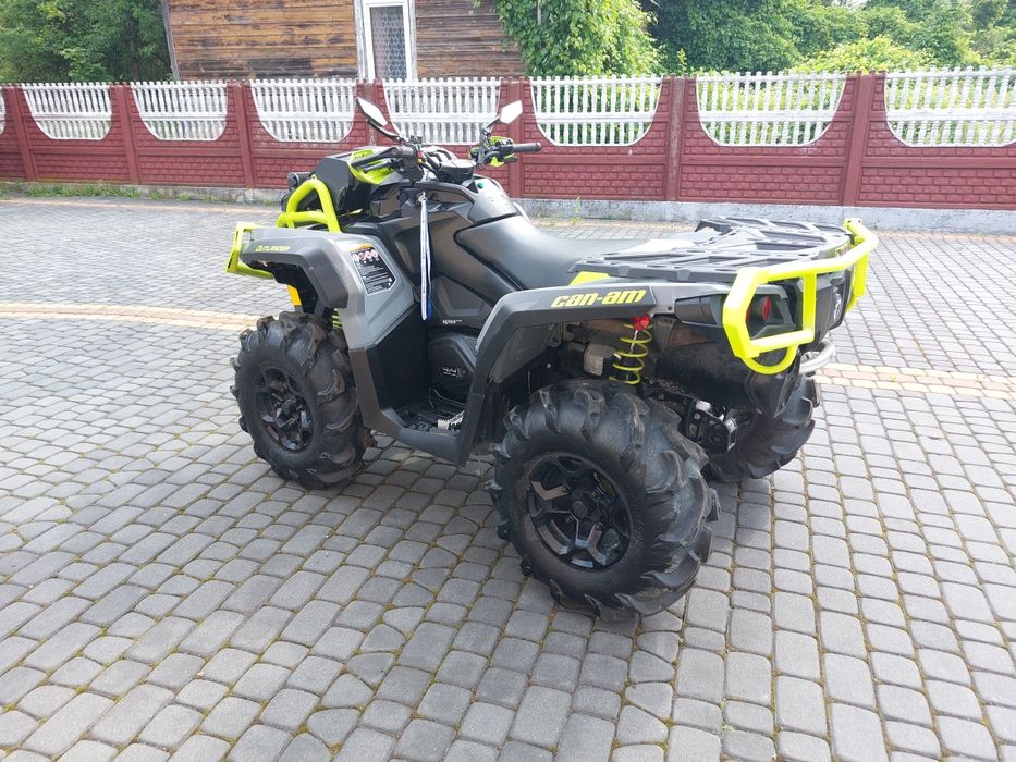 Quad CAN-AM Outlander 650 XMR