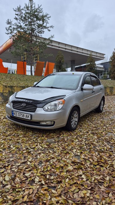Hyundai Accent на автомате