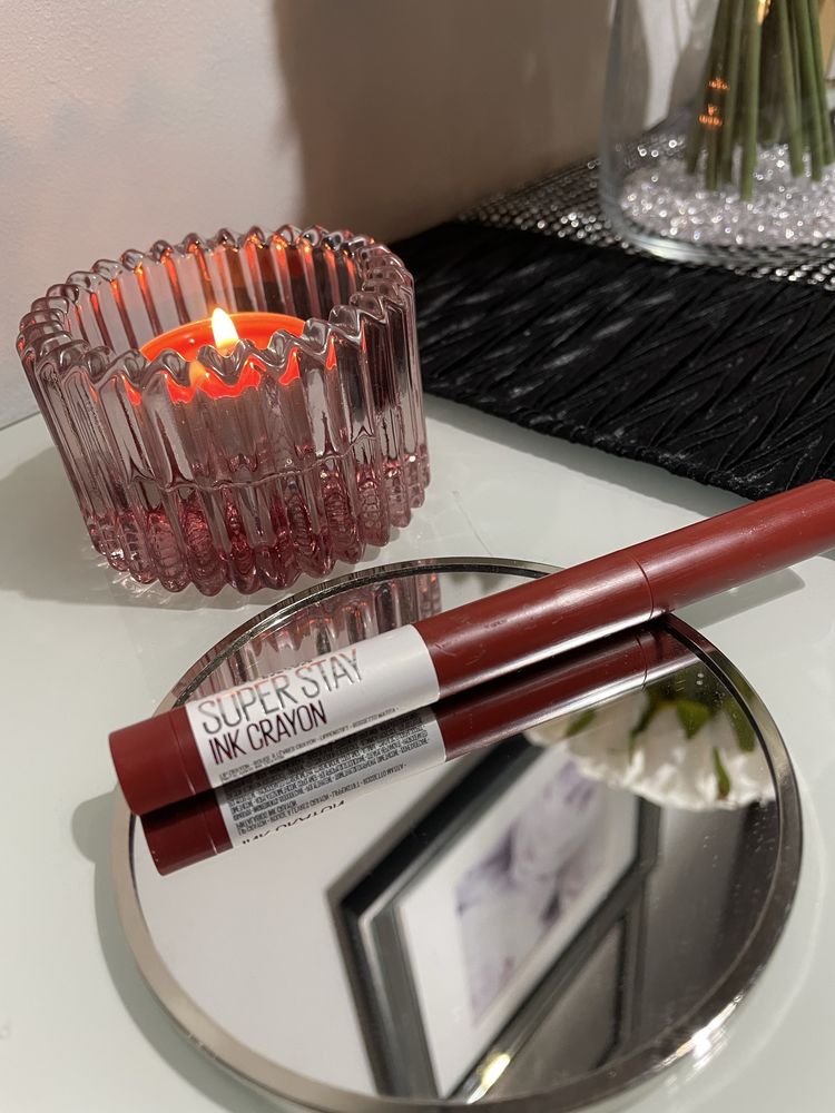 Maybelline super stay jolor 115
