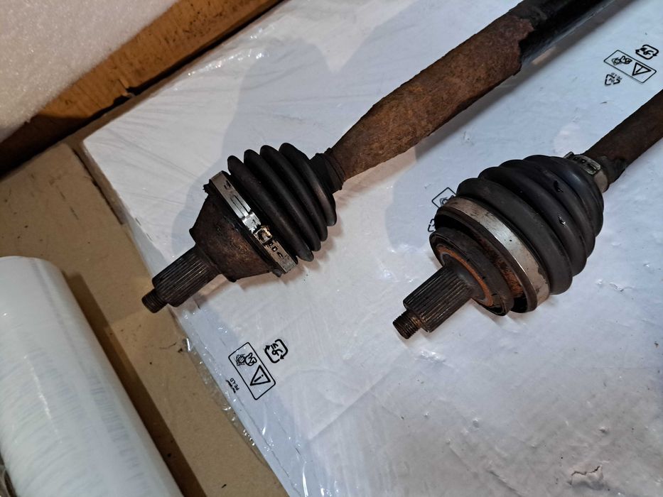 Półóś półosie przeguby Volkswagen Polo 9N 1.2