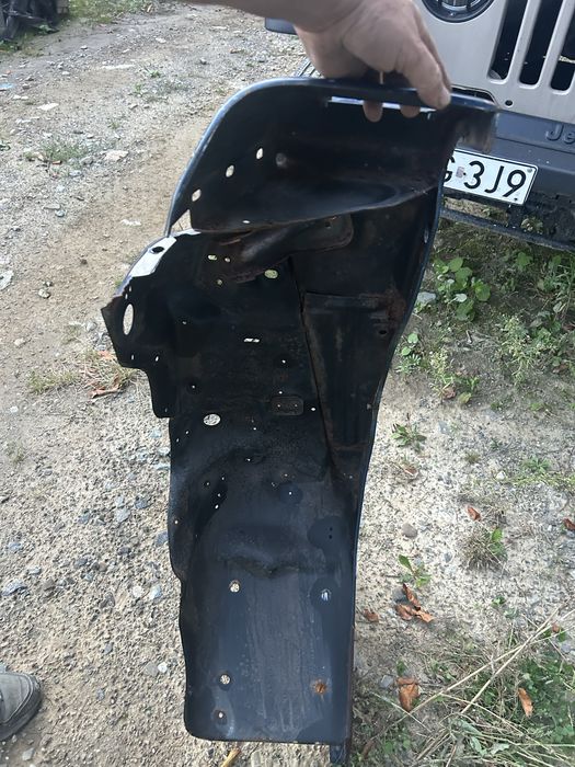 Blotnik przedni lewy do WRANGLERA TJ