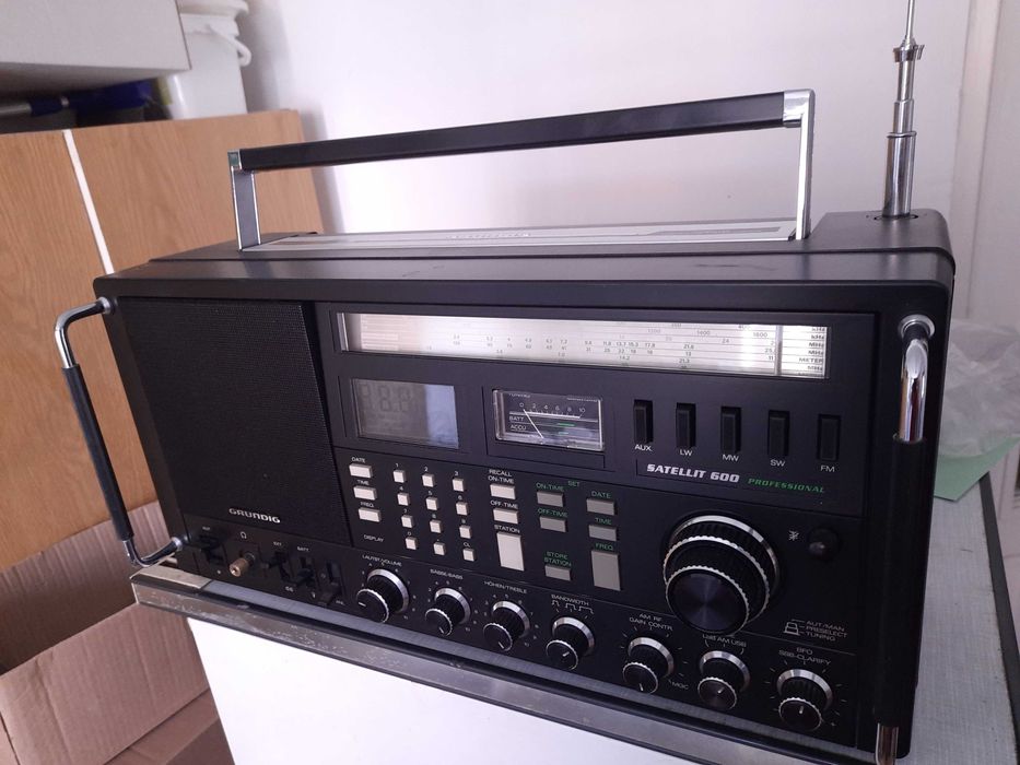 Radioodbiornik globalnej Sony icf-7600d