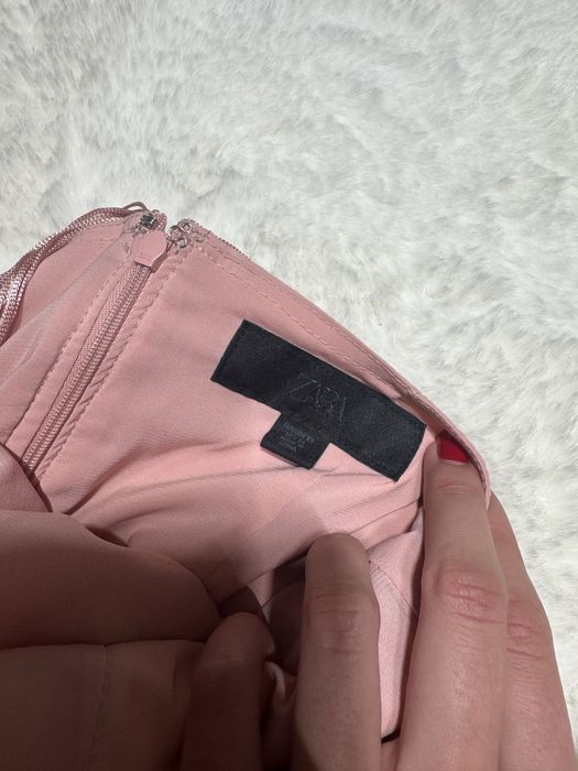 Сукня з бахрамою рожева Zara xs