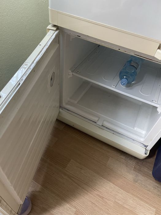 Lodowka Bosh- zepsuta