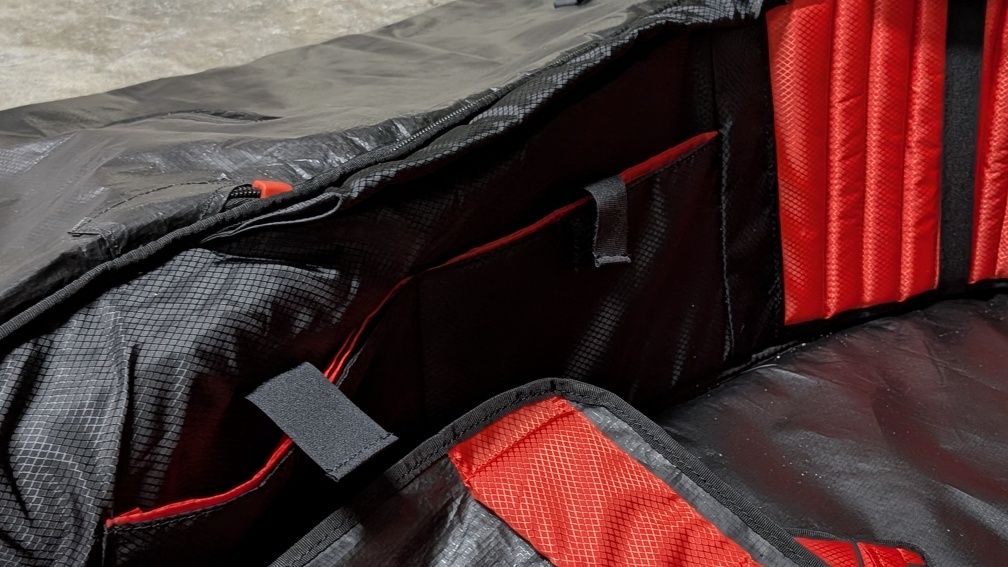 Capa viagem pranchas surf Ocean and Earth Apex 4 (7')