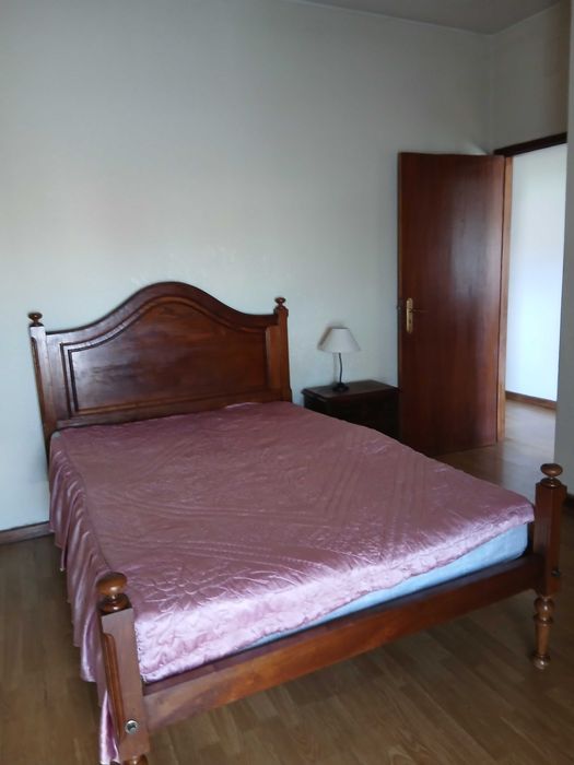 T5 no Porto à Via Cintura Interna junto ao metro e autocarro 1300€/mês