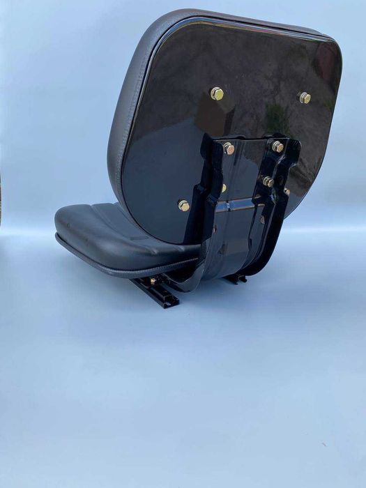 Сидіння, крісло тракторне МТЗ, ЮМЗ, Т-16-25, Т-40, Т-150 універсальне